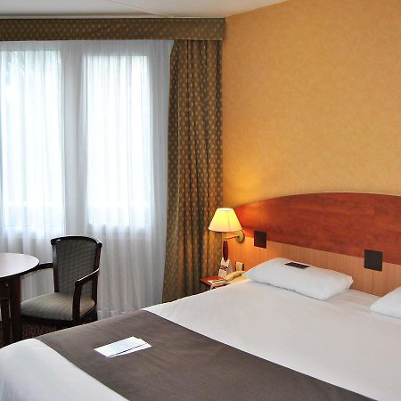 Mercure Saint Etienne Parc De L'Europe Eksteriør billede